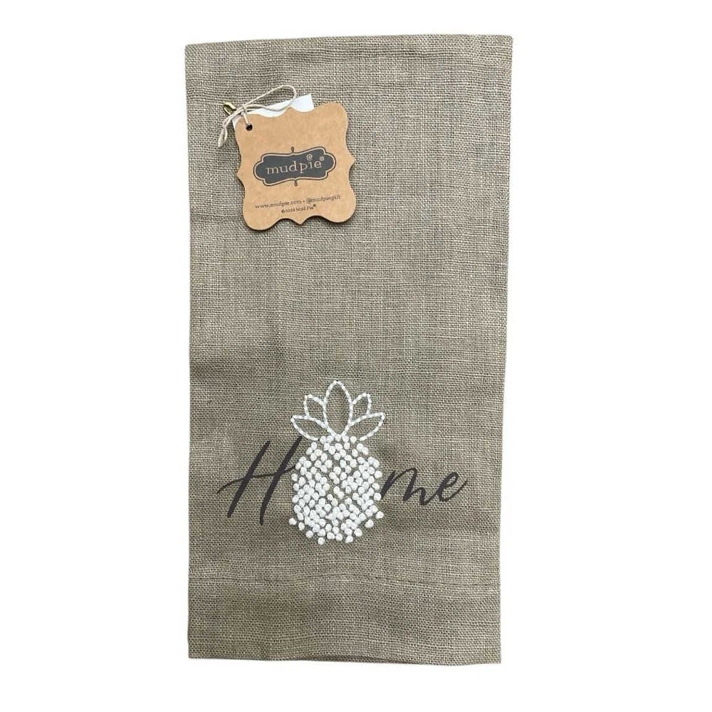 Mud Pie Welcome Pineapple Knot Towel